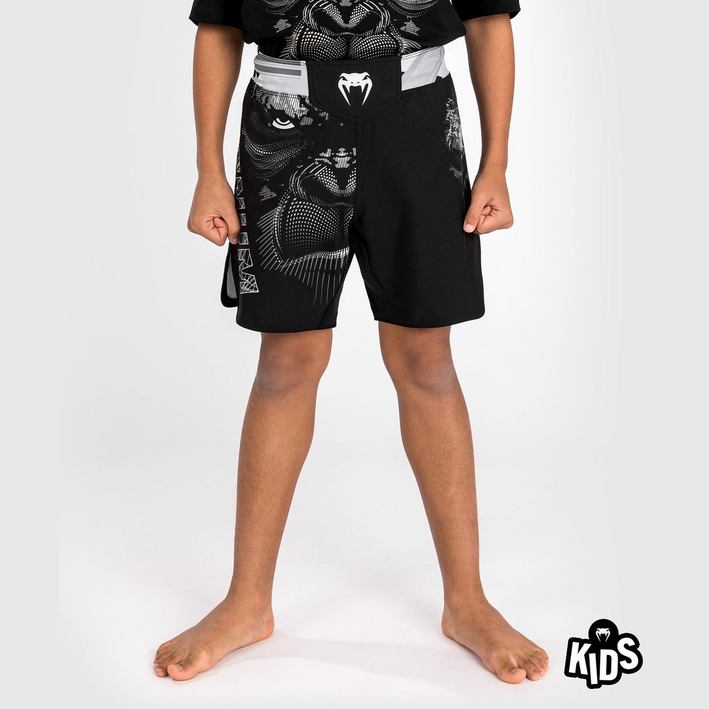 Venum Gorilla Jungle Pantaloncini da combattimento per bambini - Nero/Bianco