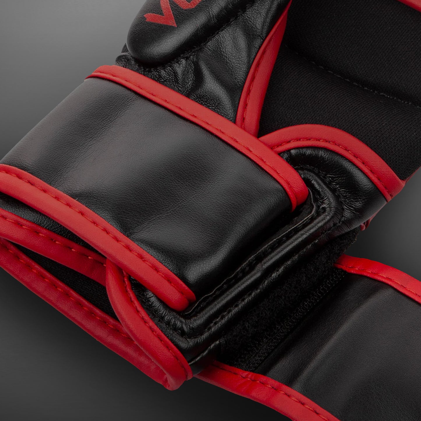 Venum Challenger 3.0 Guantoni da Sparring MMA - Nero/Rosso