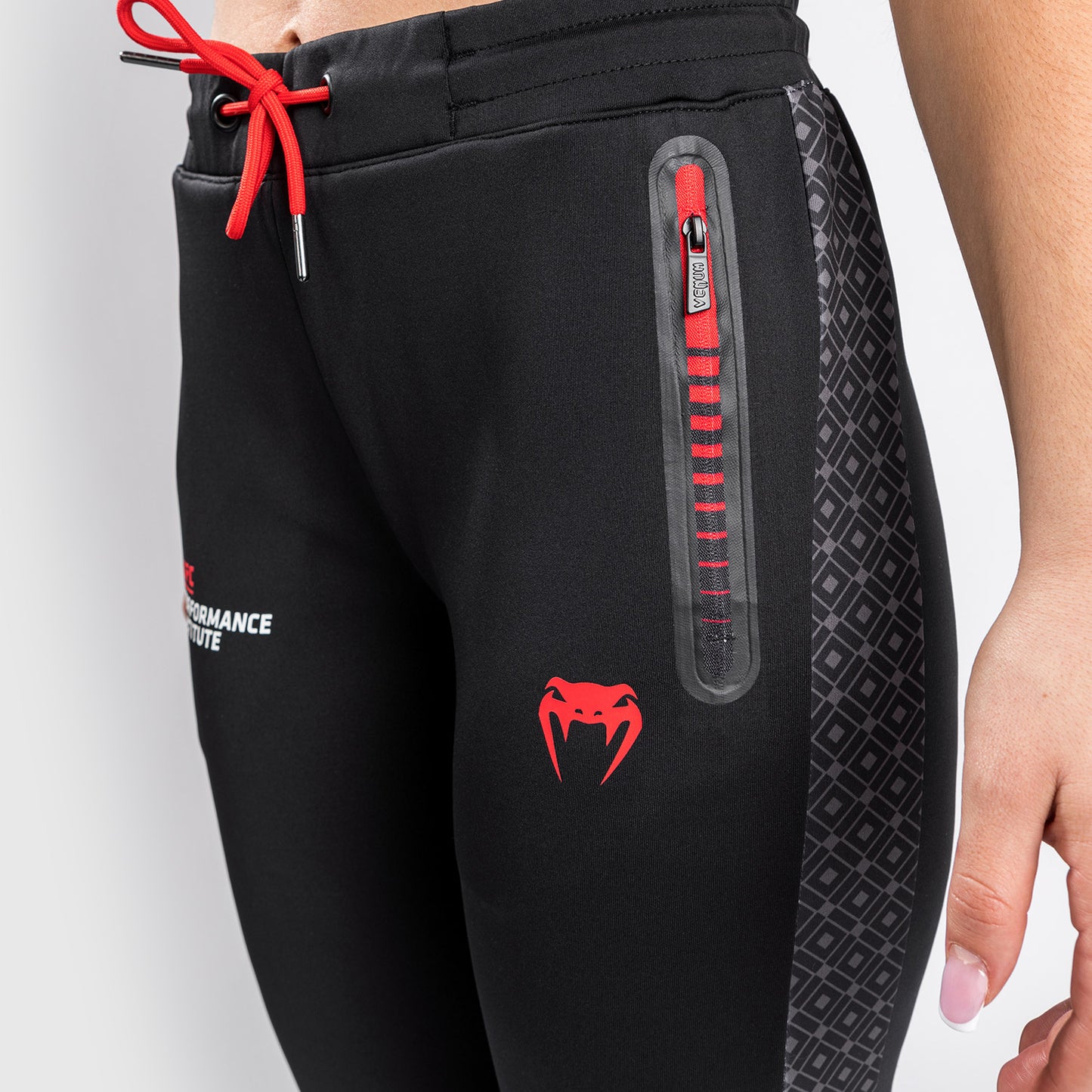 Pantaloni da tuta Venum UFC Performance Institute - Per Donna - Nero/Rosso