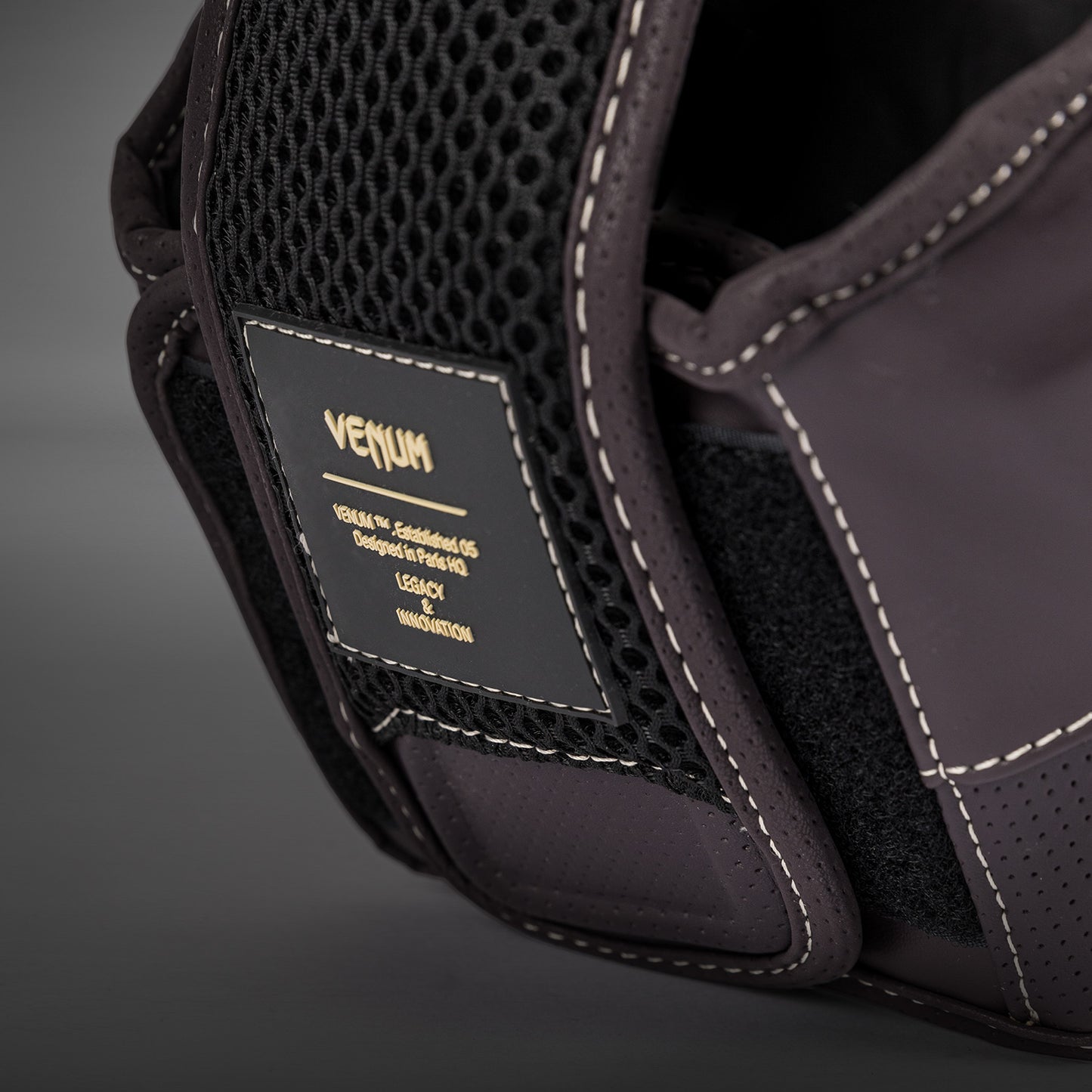Venum Impact Evo Casco - Chocolate