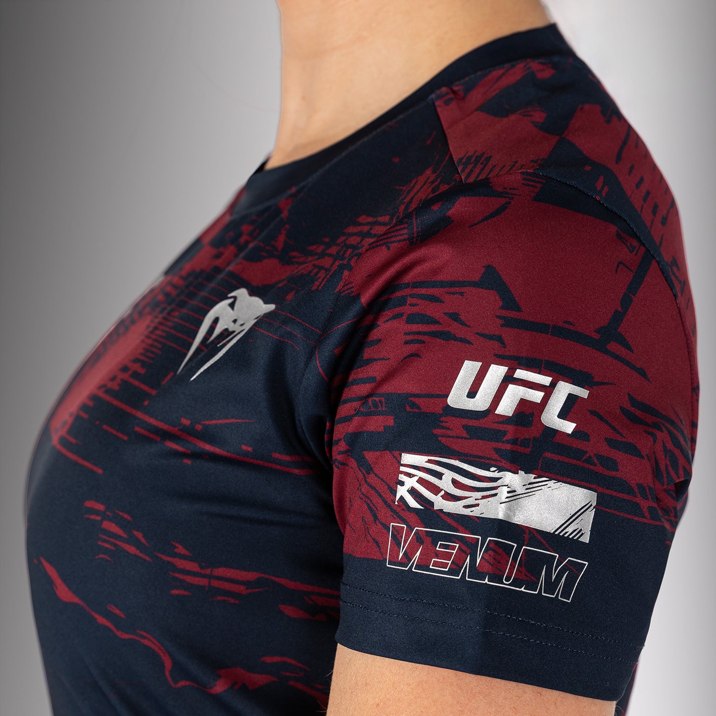 UFC Zenith by Venum Authentic Fight Week T-shirt maniche corte Performance Donna - Blu navy/Bordeaux/Argento