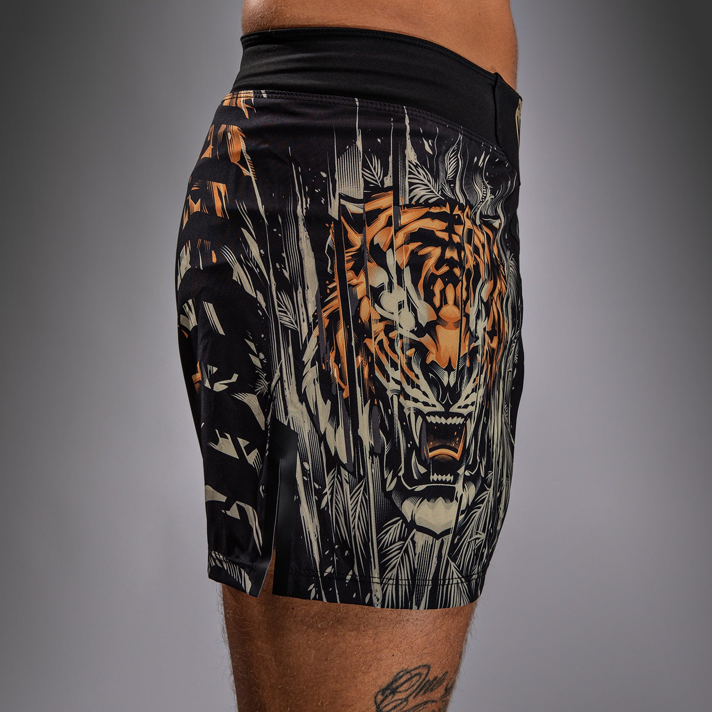 Venum Tiger Pantaloni da Combattimento da Uomo - Nero/Arancione Neon