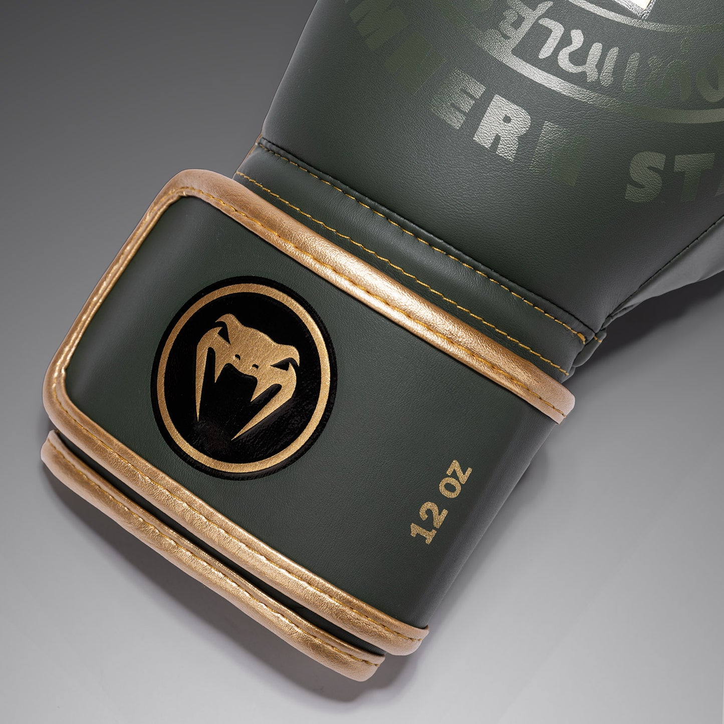 Venum x Rajadamnern Guanti da boxe - Verde Militare