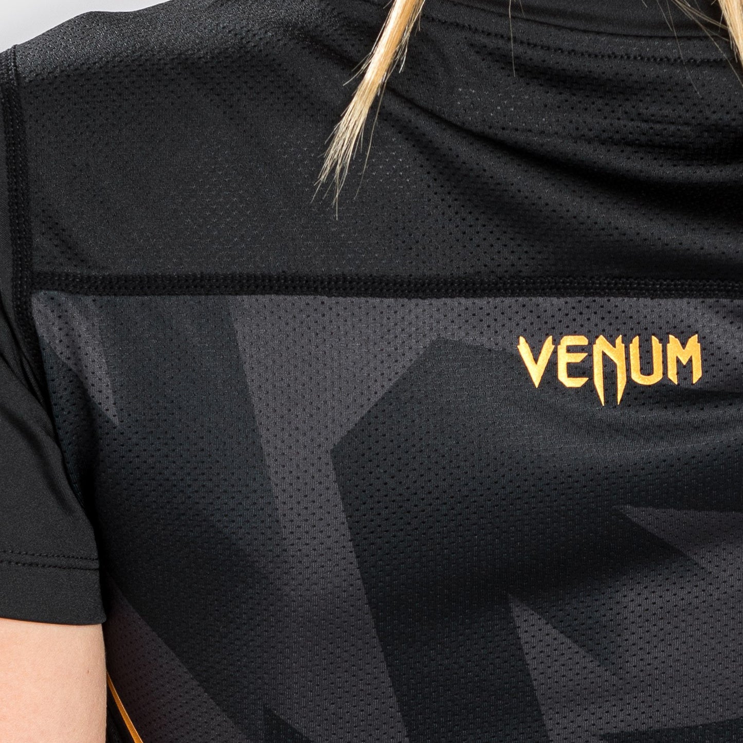 Maglietta Venum Razor Dry Tech - Per Donna - Nero/Oro