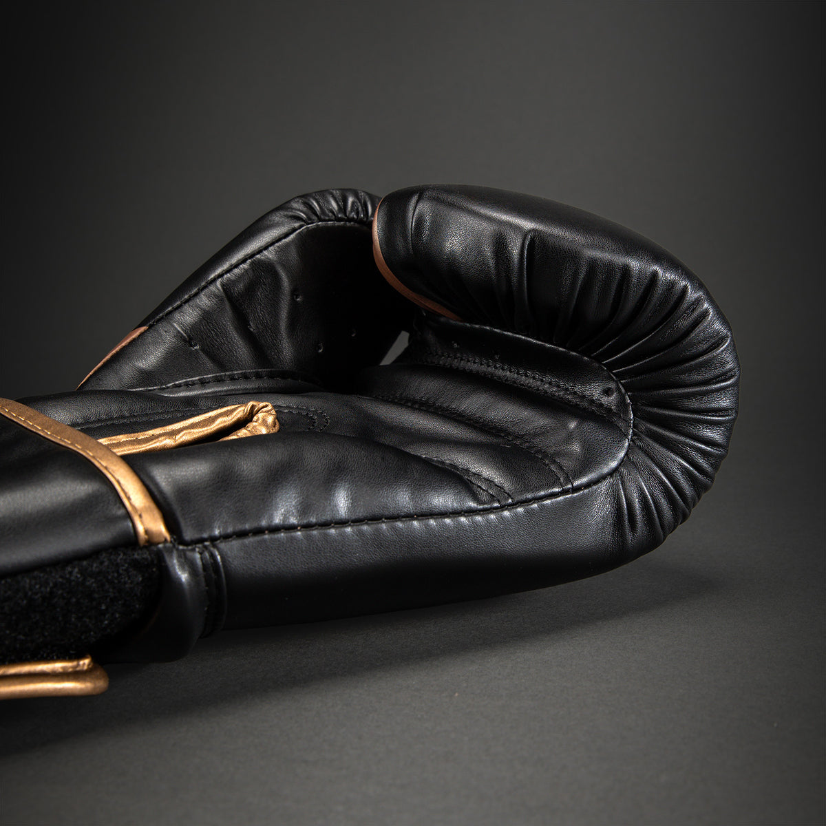 Venum Challenger 2.5 Guantoni da boxe - Nero/Rame