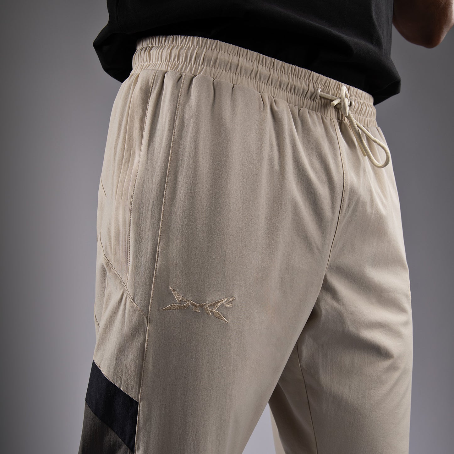 Venum x DTR Fight Attack 90 Pantaloni Tuta - Off-White