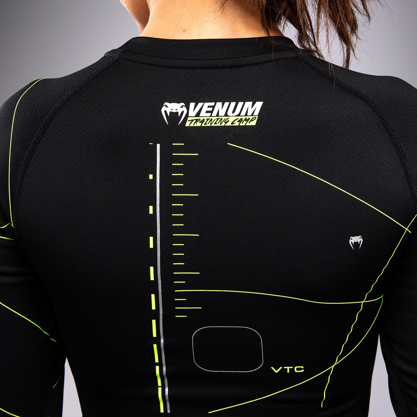 Venum Training Camp 4.0 Rashguard a maniche lunghe - Nero/Verde chiaro