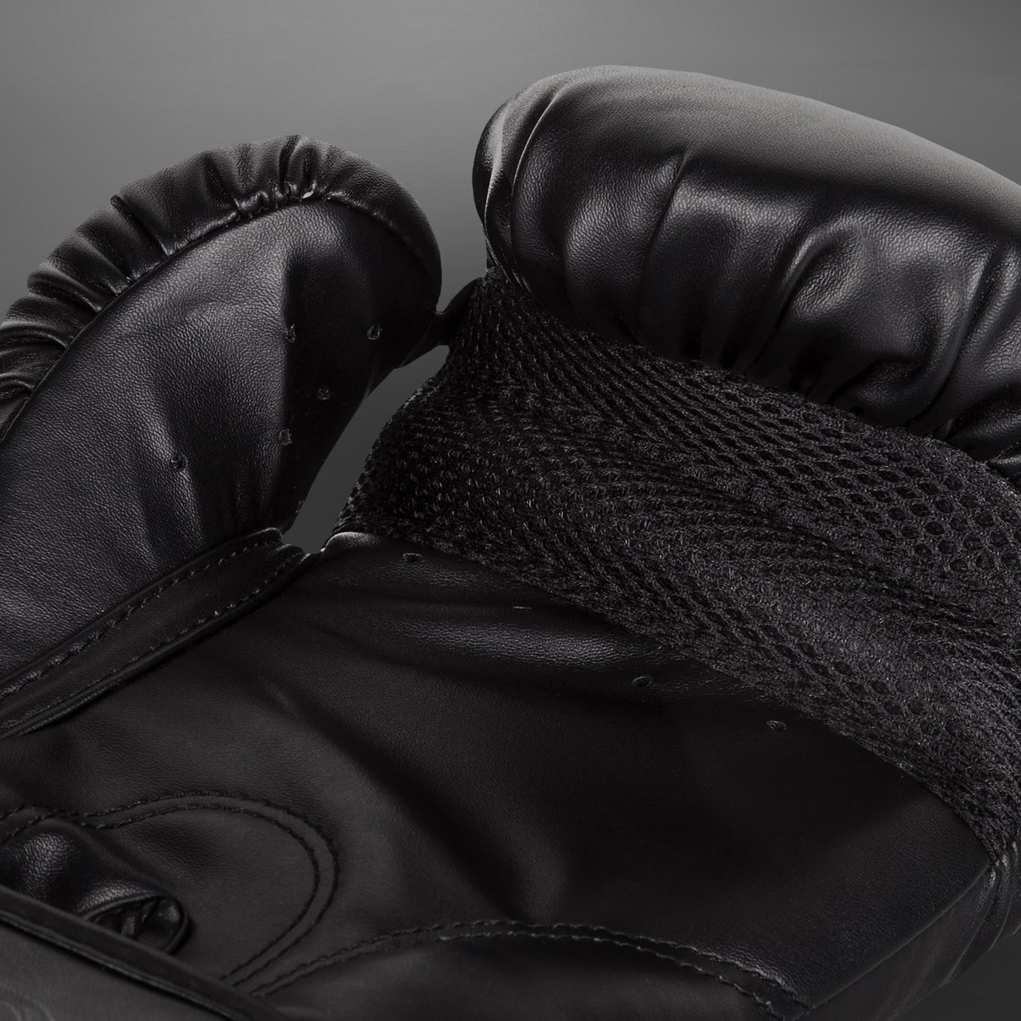 Guantoni da boxe Venum Challenger 2.0 - Neri/Neri