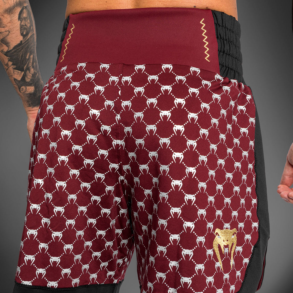 Pantaloncini da boxe Monogram Venum - Nero/Bordeaux