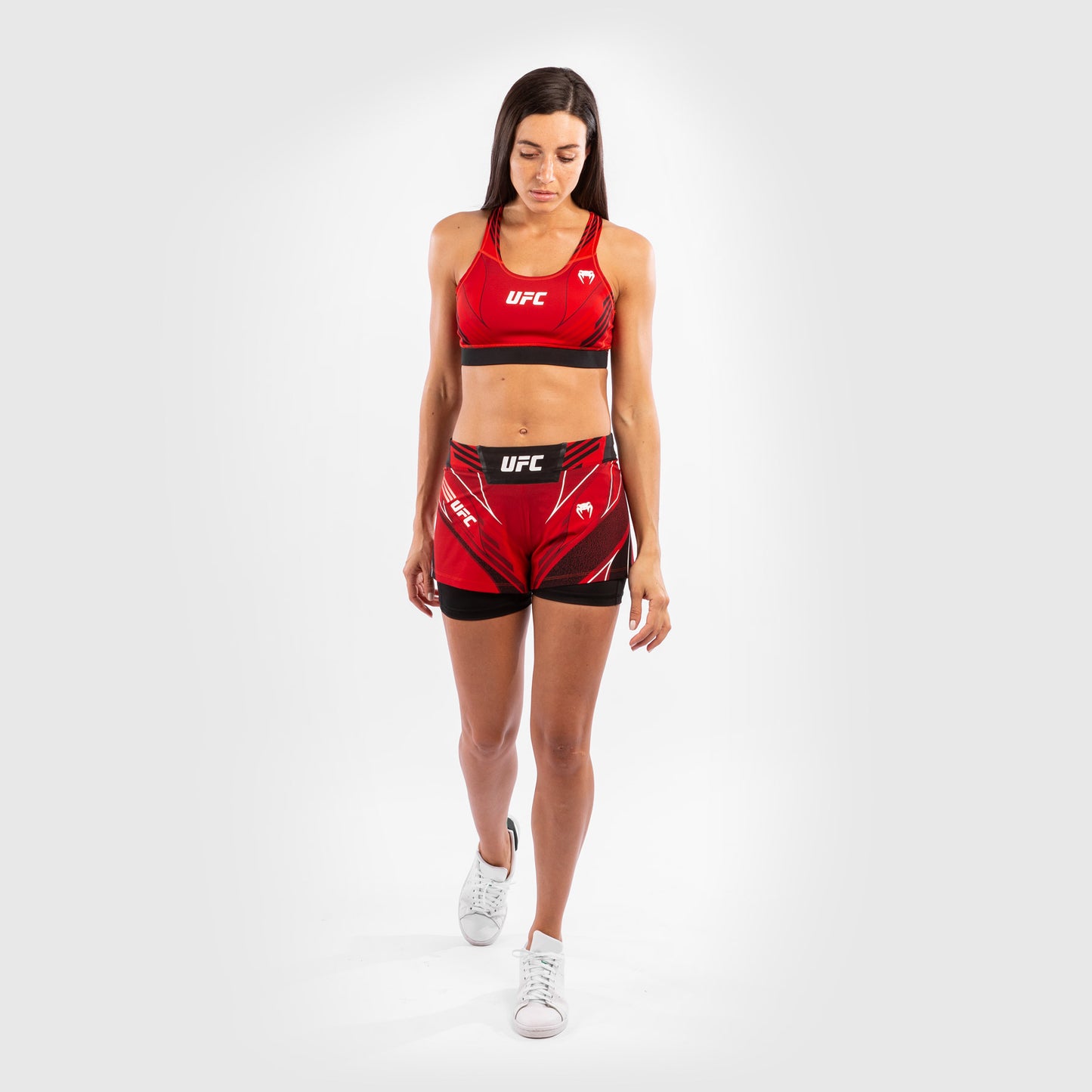 Fightshorts Donna UFC Venum Authentic Fight Night - Vestibilità Corta - Rosso