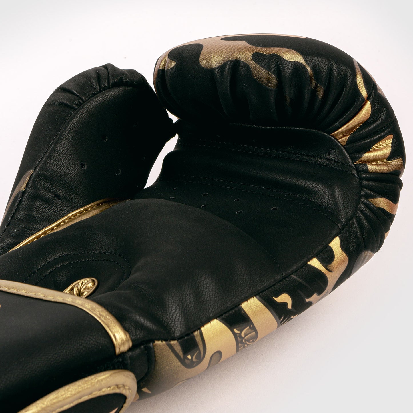 Guanti da boxe Venum Dragon's Flight