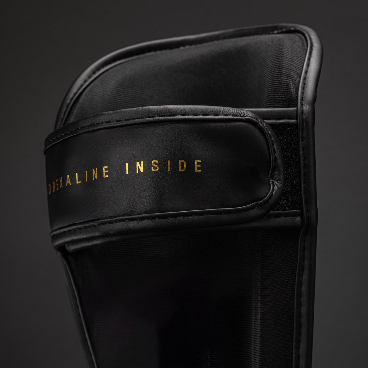 Venum Contender 1.5 Paratibie - Nero/Oro