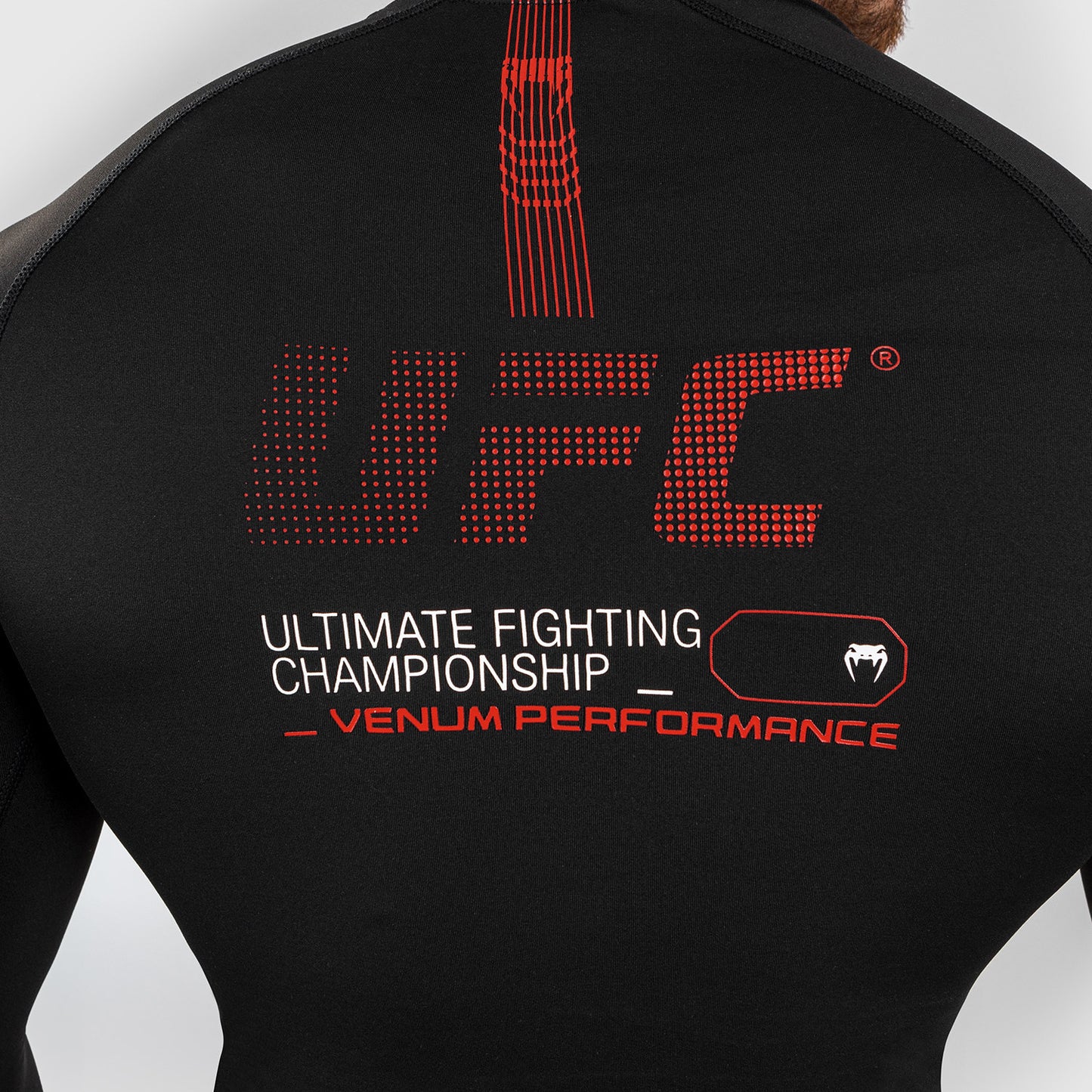 UFC Adrenaline by Venum Fight Week Rashguard a manica lunga Performance da Uomo - Nero