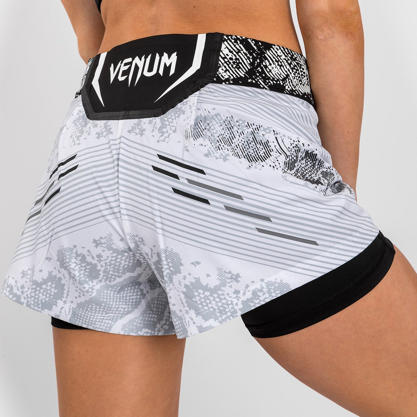 UFC Adrenaline by Venum Authentic Fight Night Pantaloncini da combattimento da Donna - Bianco