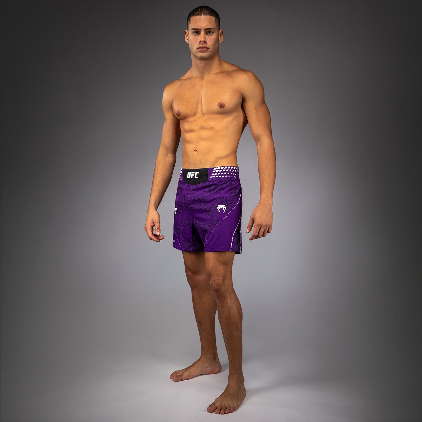 UFC Zenith by Venum Authentic Fight Night Pantaloncini da combattimento Fit corto Uomo - Viola