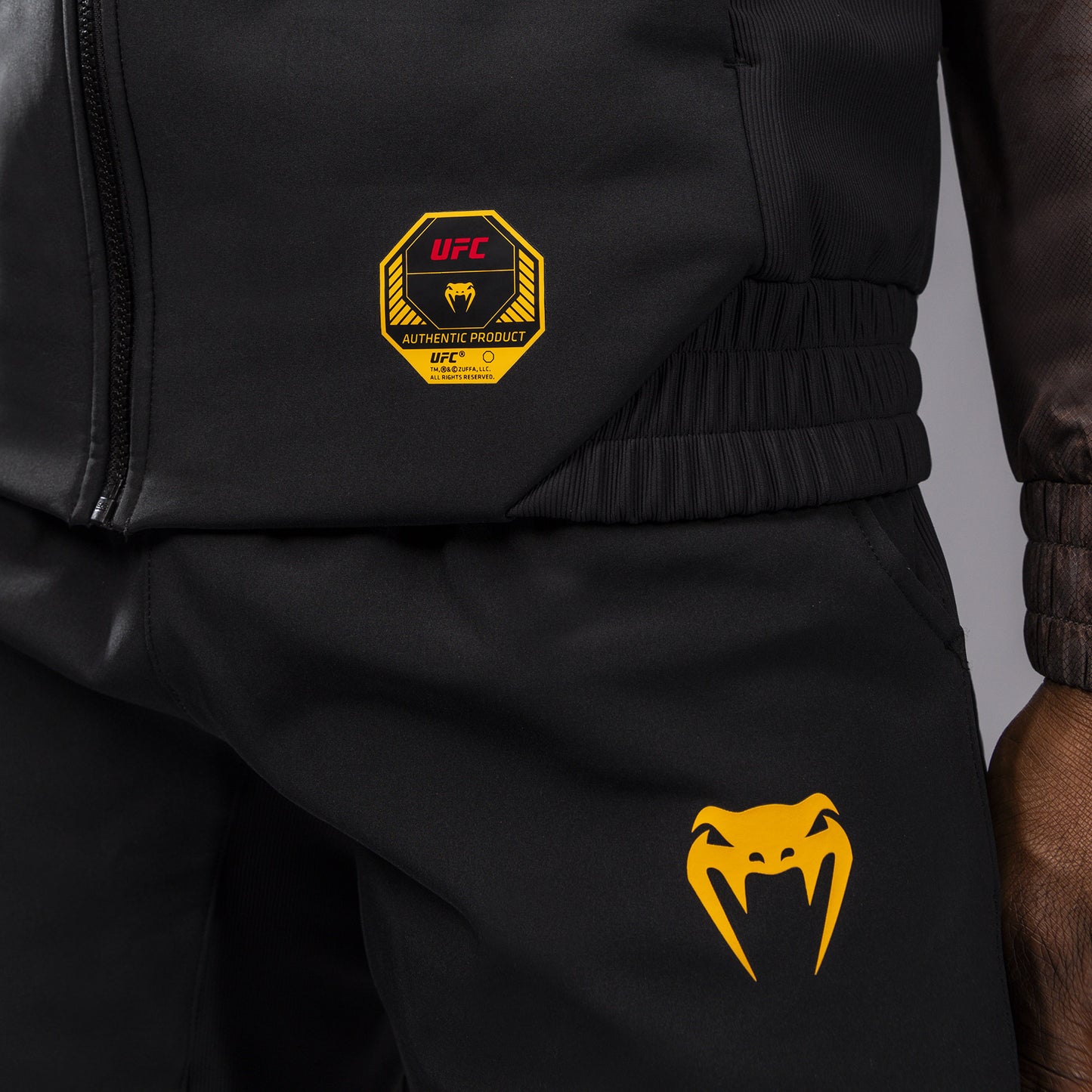 UFC Fusion by Venum Fight Week Felpa con Zip per Uomo - Marrone terra