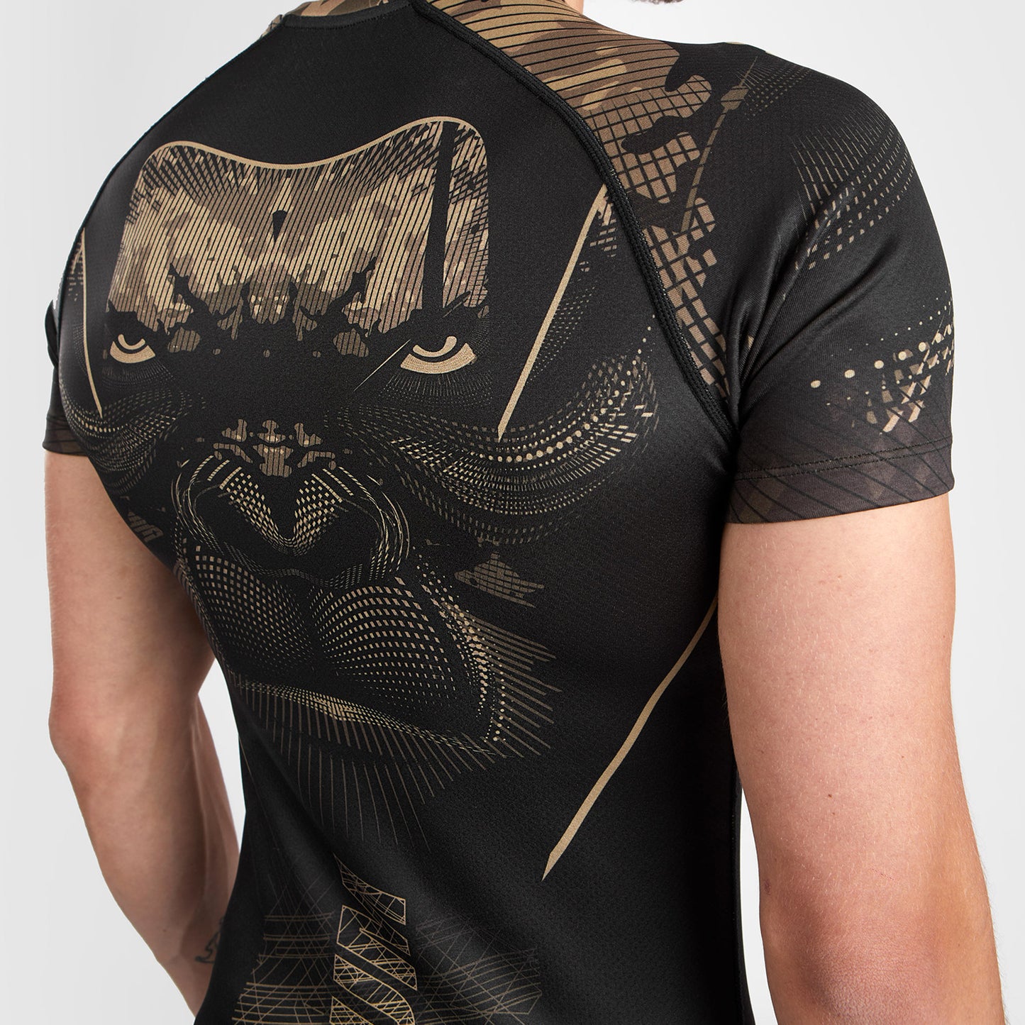 Venum Gorilla Jungle Rashguard a maniche corte - Sabbia/Nero