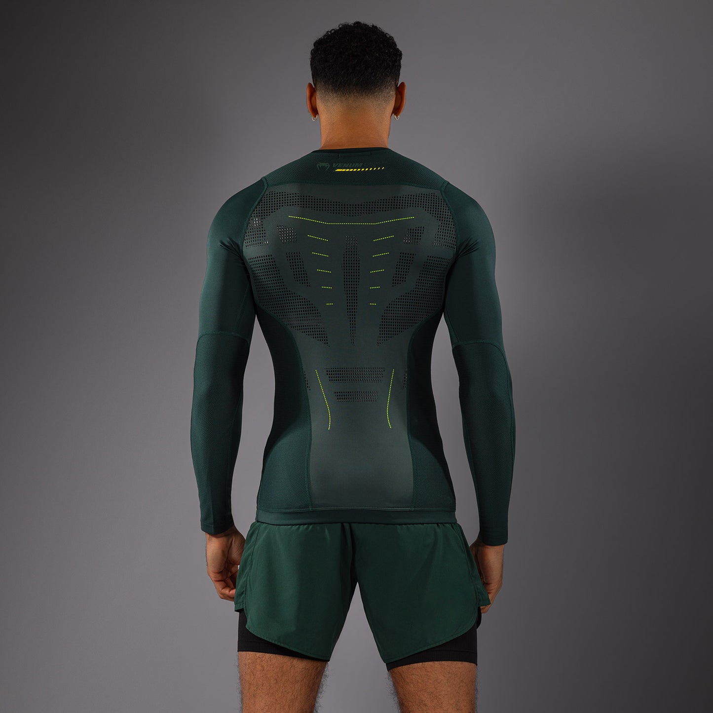 Venum Technical 3.0 Rashguard a Maniche Lunghe - Verde Foresta