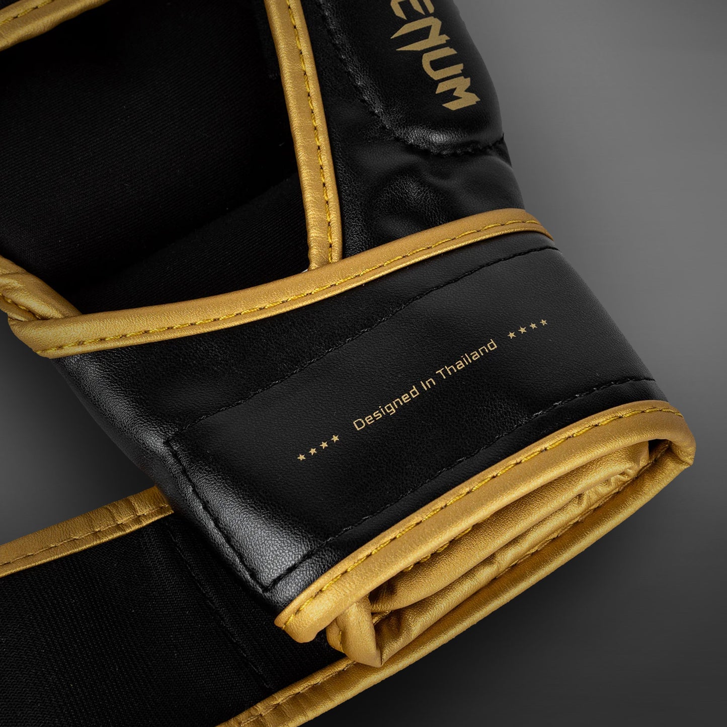 Venum Challenger 2.0 Guanti MMA - Nero/Oro