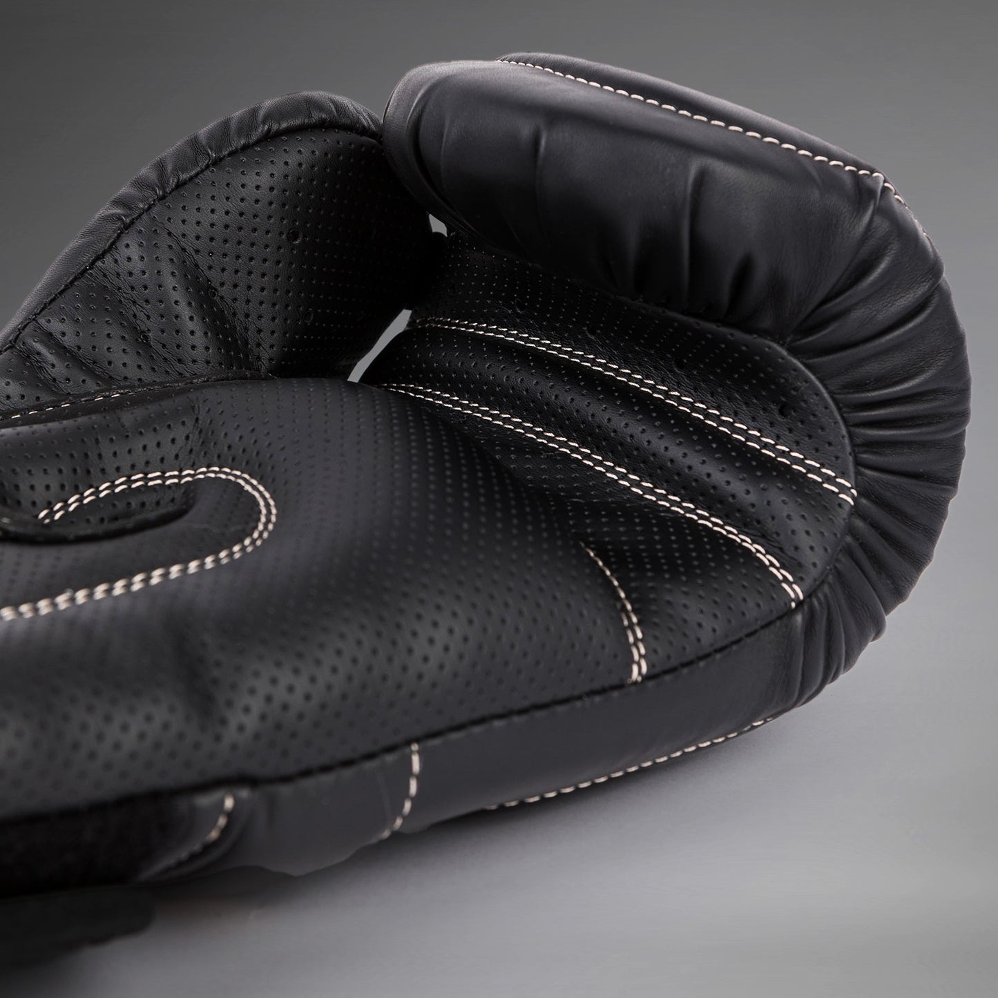 Venum Impact Evo Guanti da boxe - Nero