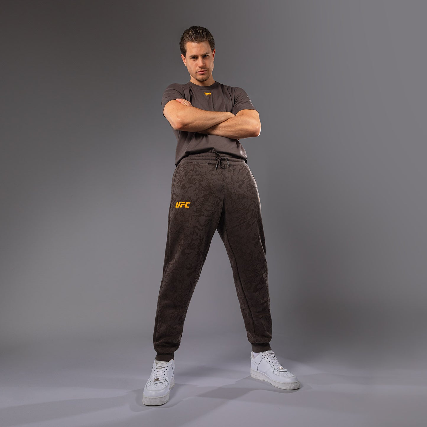 UFC Fusion by Venum Fight Week Pantaloni in Cotone per Uomo - Marrone terra