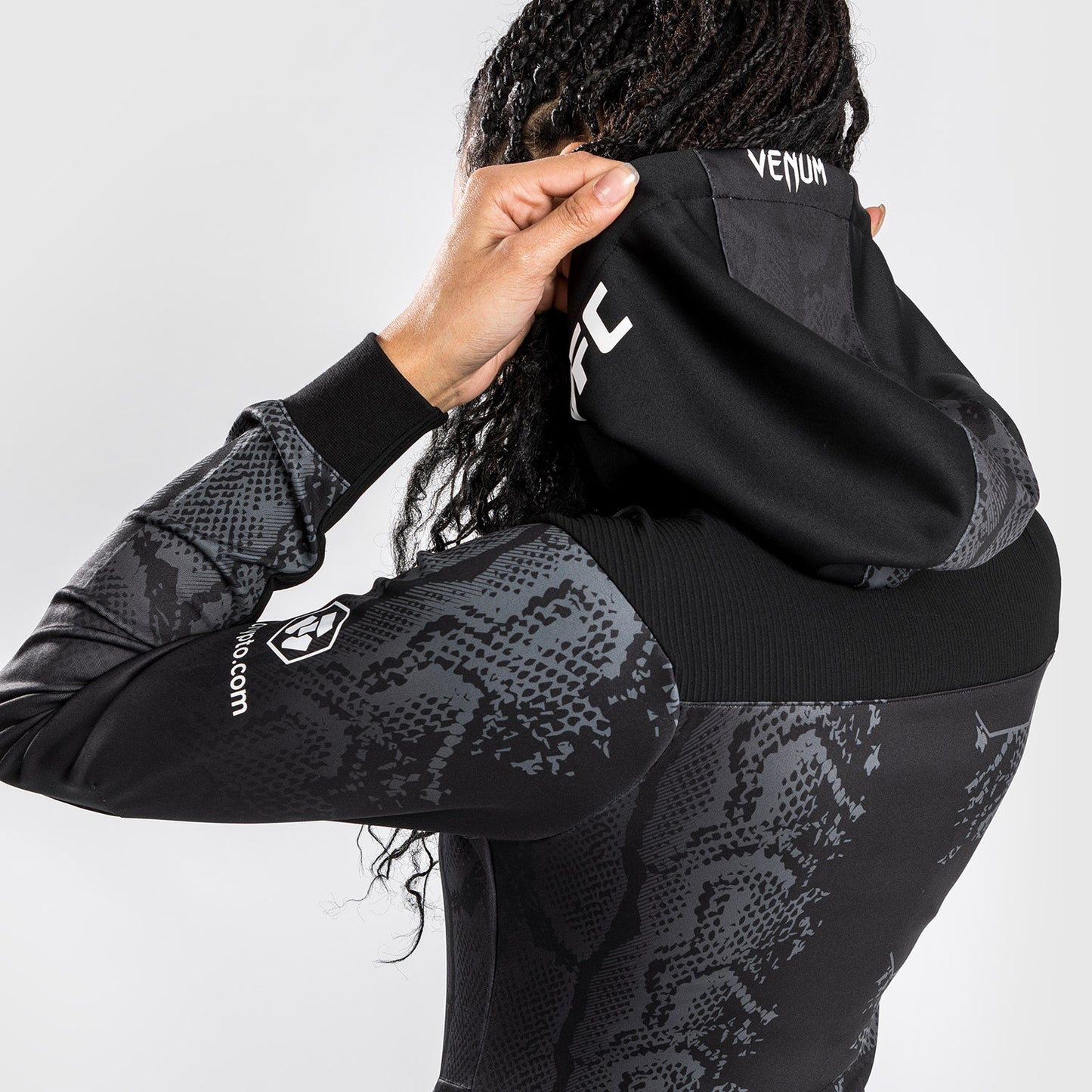 UFC Adrenaline by Venum Felpa Personalizzata Authentic Fight Night per Donna - Nero