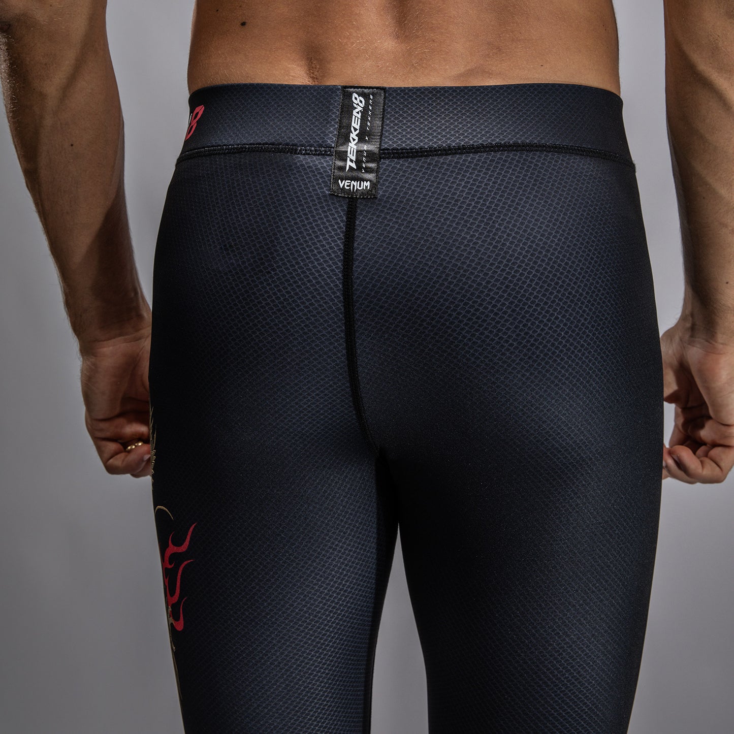 Venum x TEKKEN 8 - Marshall Law Pantaloni a compressione - Nero/Rosso/Oro