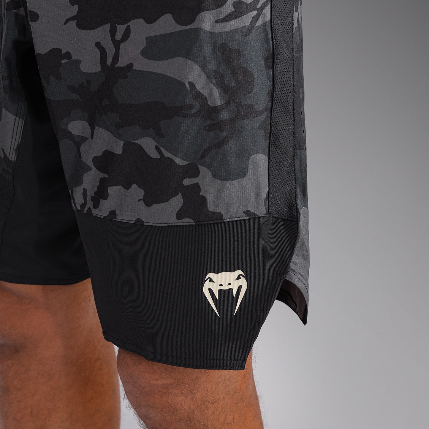Venum G-Fit Air Pantaloncini da Combattimento - Camo Urbano Digitale
