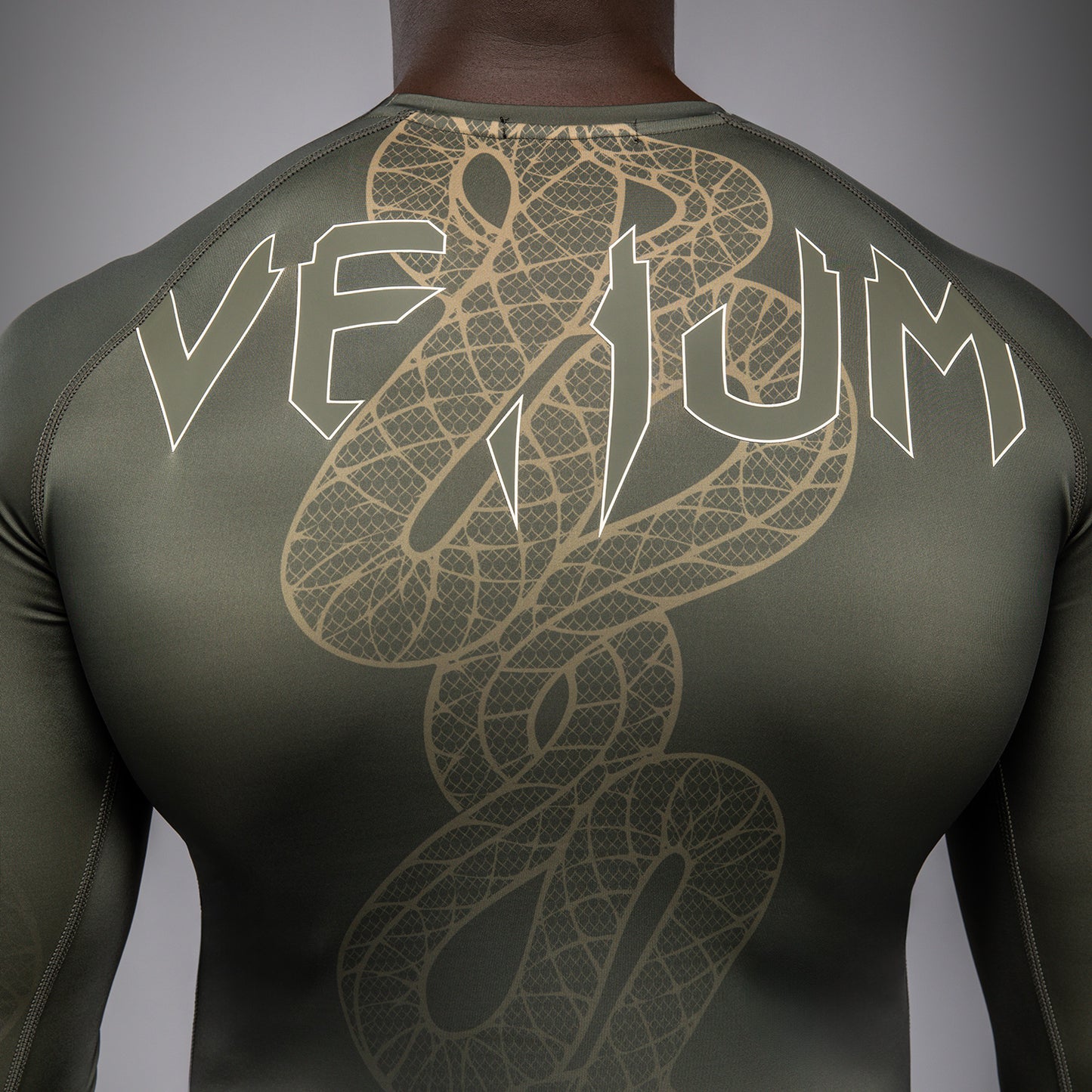 Venum Serpenti Rashguard a maniche lunghe – Kaki/Bronzo/Avorio