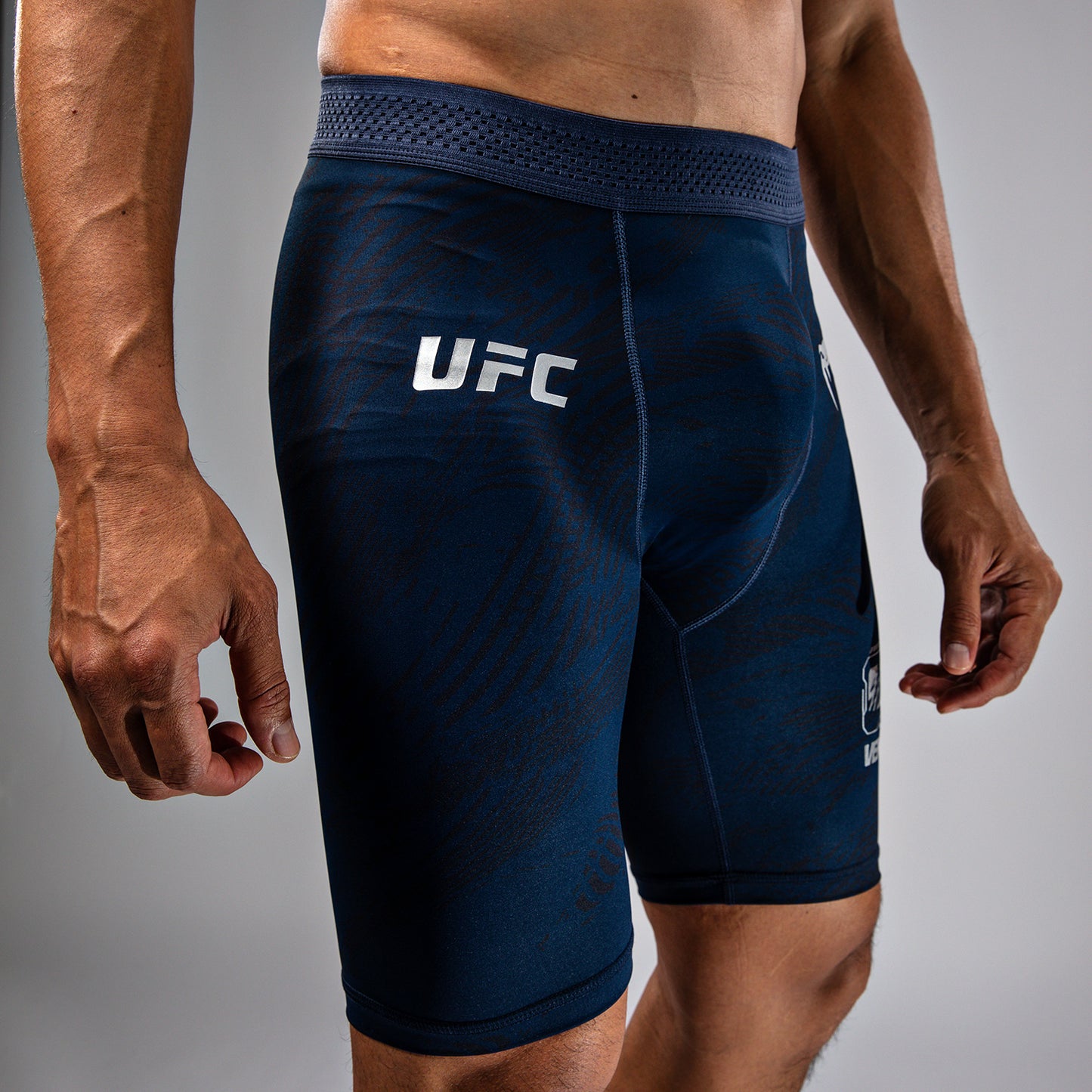 UFC Fusion by Venum Fight Week Vale Tudo Shorts per Uomo - Blu oceanico