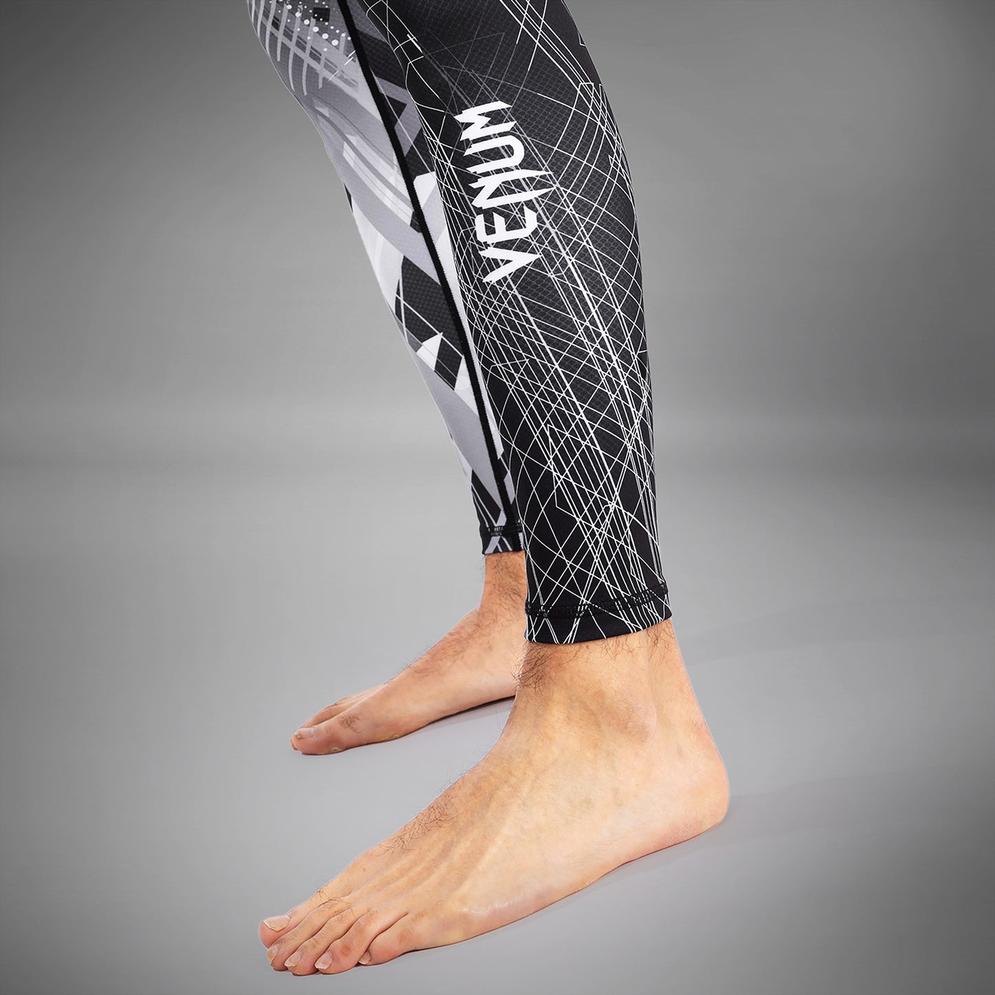 Venum Gorilla Jungle Pantaloni a compressione - Nero/Bianco