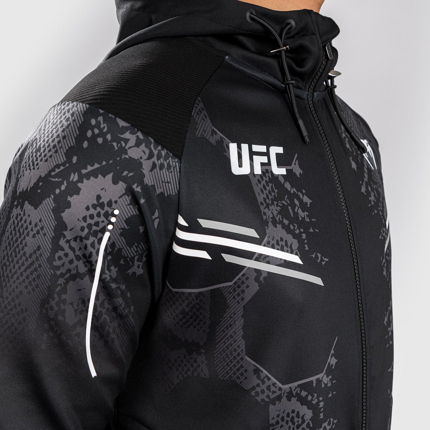 UFC Adrenaline by Venum Authentic Fight Night Felpa con cappuccio Walkout da Uomo - Nero