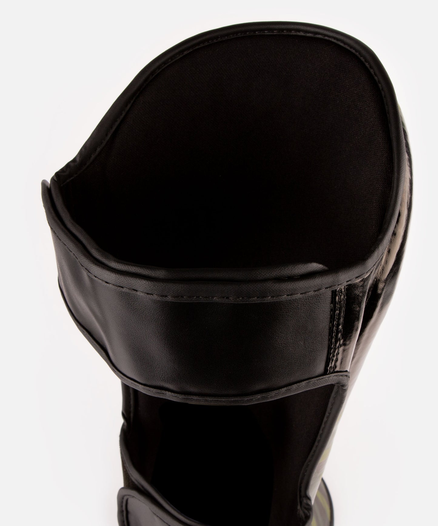 Paratibia Venum Contender 2.0