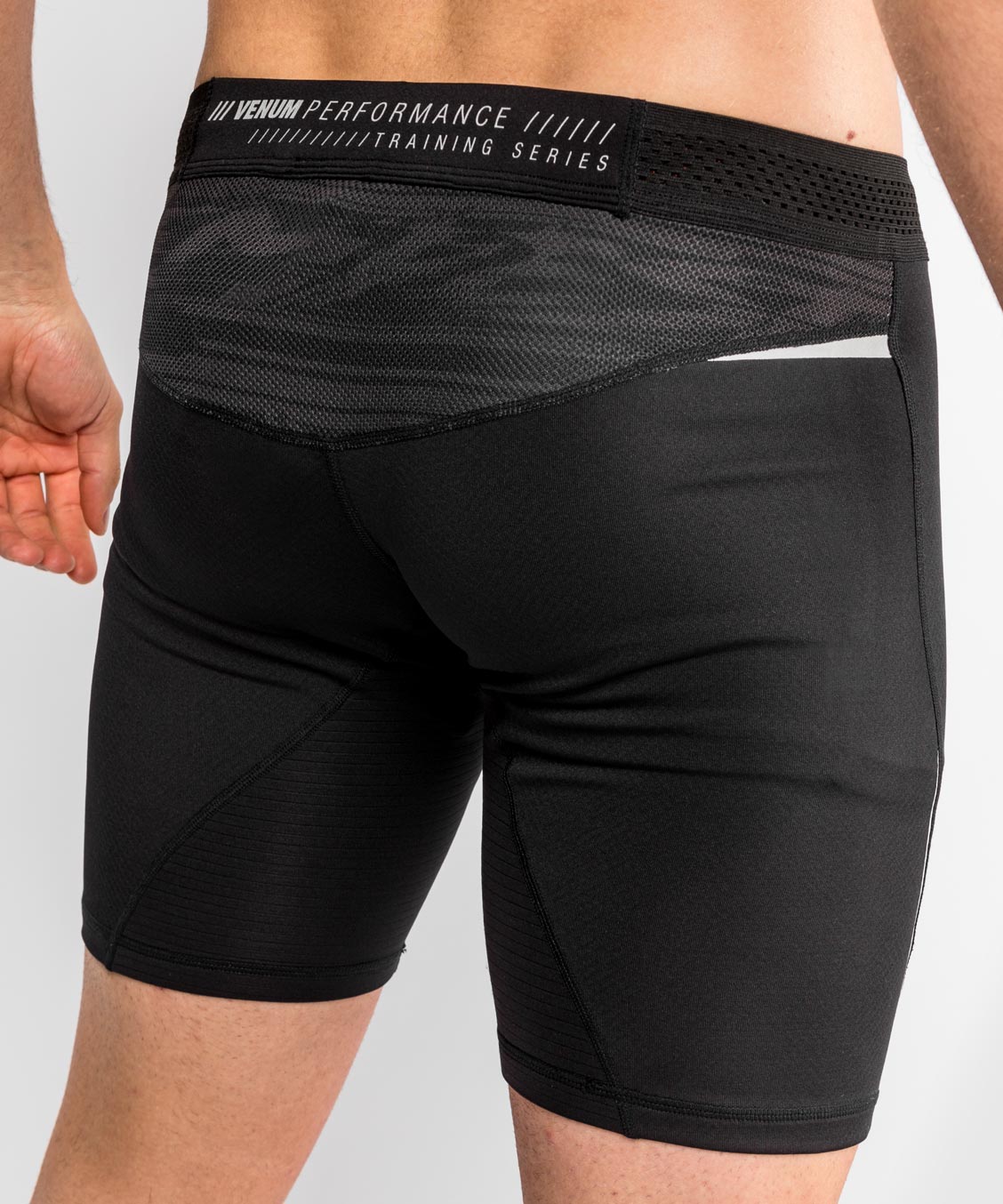 Pantaloncini da Vale Tudo Venum Tempest 2.0 - Nero/Grigio