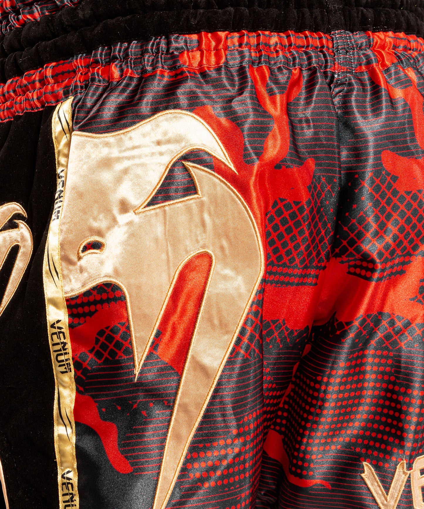 Pantaloncini da Muay Thai Venum Giant Camo - Rosso/Oro