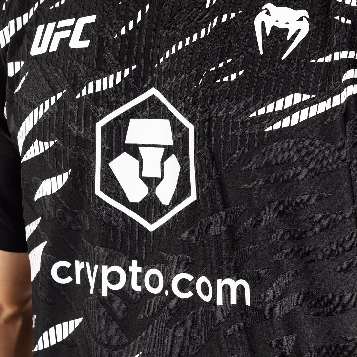 UFC Fusion by Venum Personalizzati Authentic Fight Night Maglietta Dry Tech per Uomo - Nero