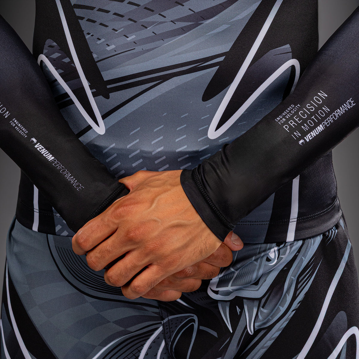 Venum Crimson Viper 2.0 Rashguard a maniche lunghe - Nero/Grigio