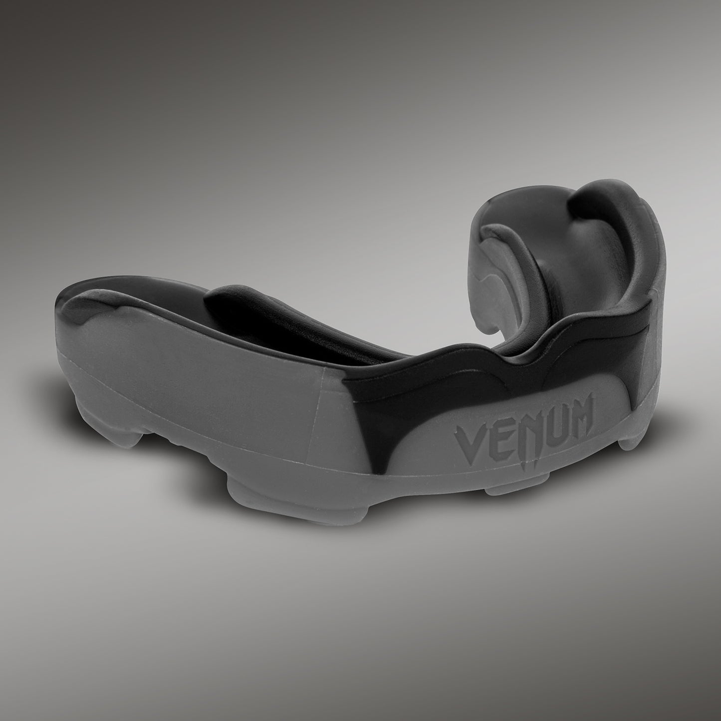 Paradenti Venum Predator