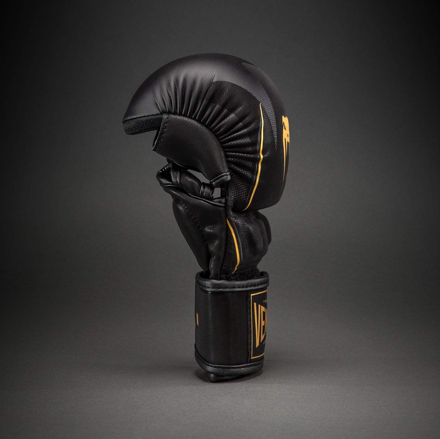 Venum G-Core Guanti da sparring - Nero/Oro