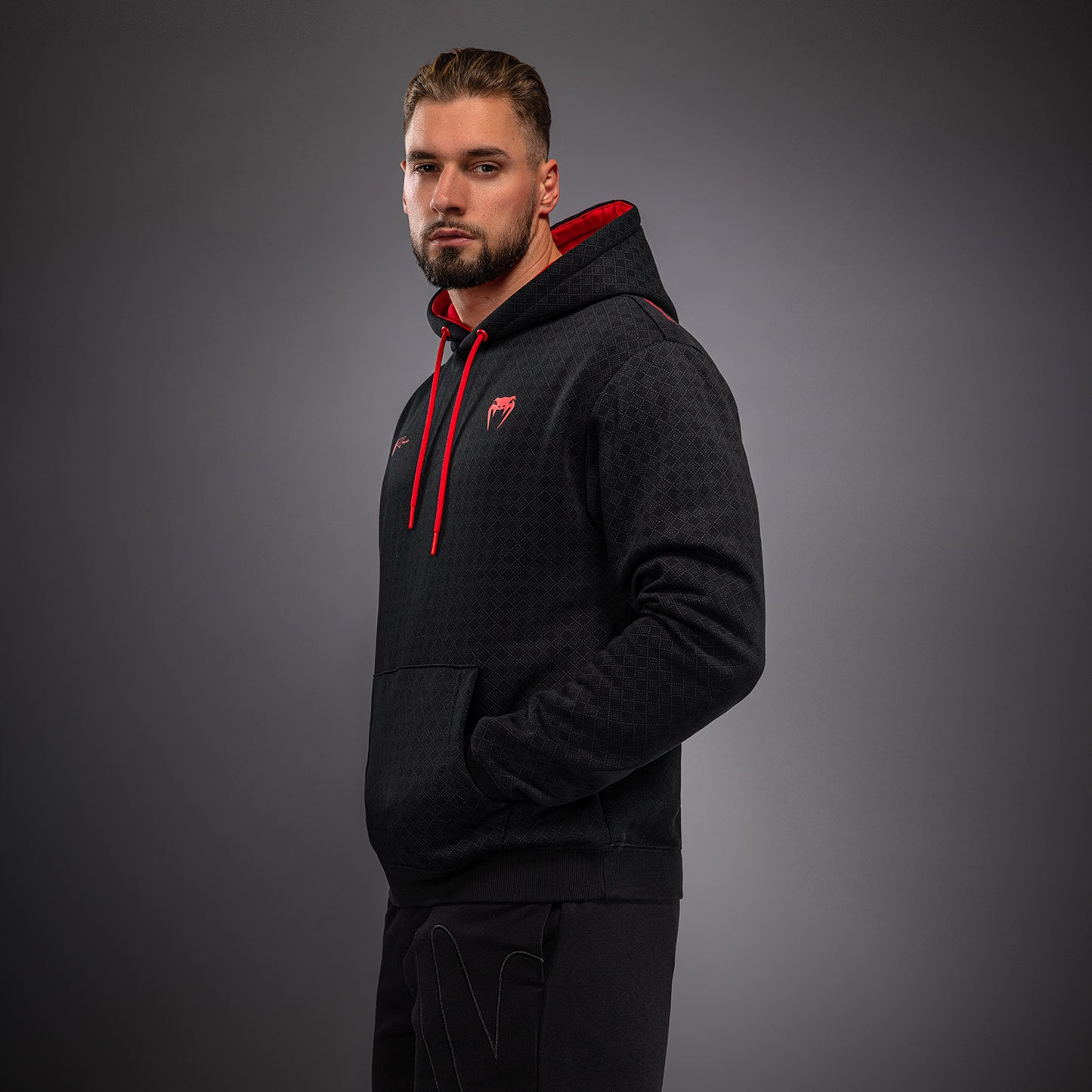 Venum x Roger Gracie Signature Felpa con Cappuccio - Nero/Rosso