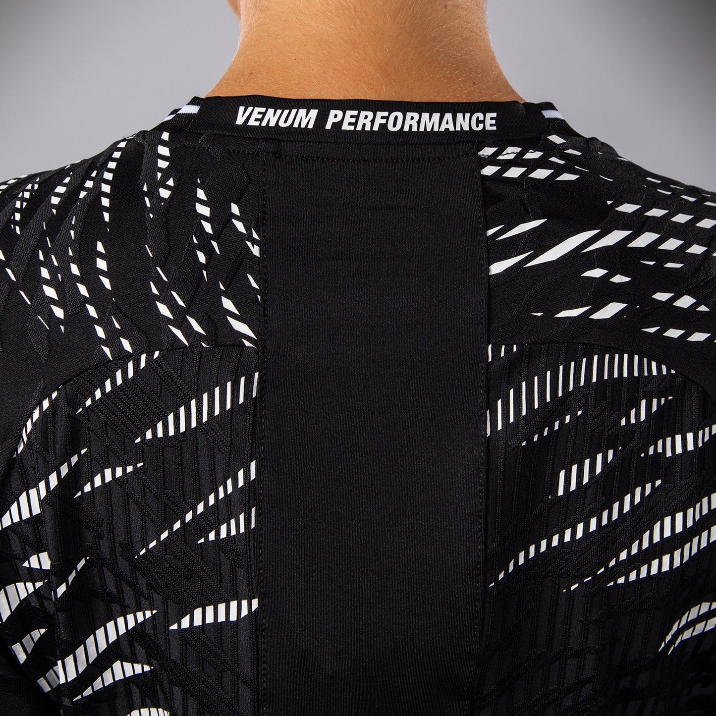 UFC Fusion by Venum Authentic Fight Night Maglietta da Gara per Donna - Nero