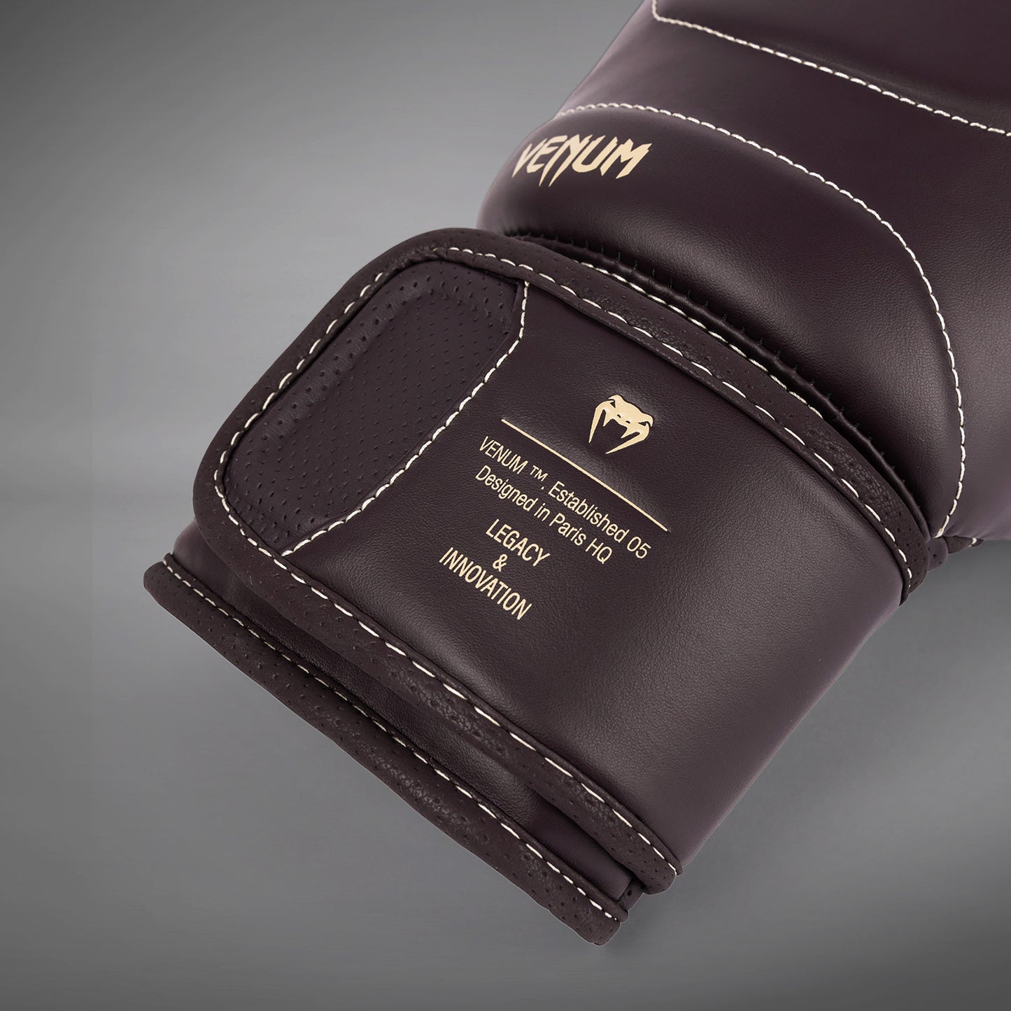 Venum Impact Evo Guanti da Boxe - Cioccolato