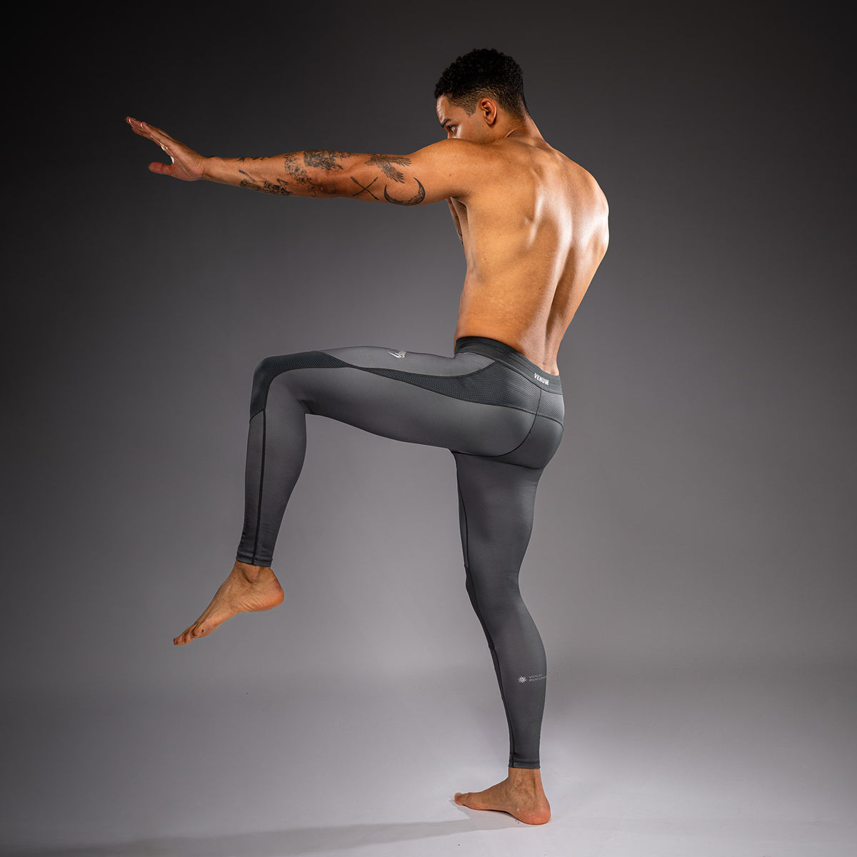 Venum G-Fit Scale Leggings a compressione - Grigio