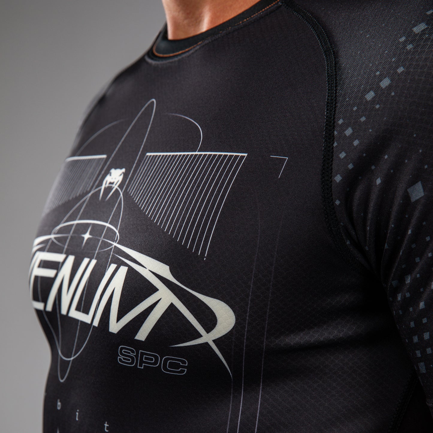 Venum Eclipse Rashguard a manica corta – Nero/Avorio