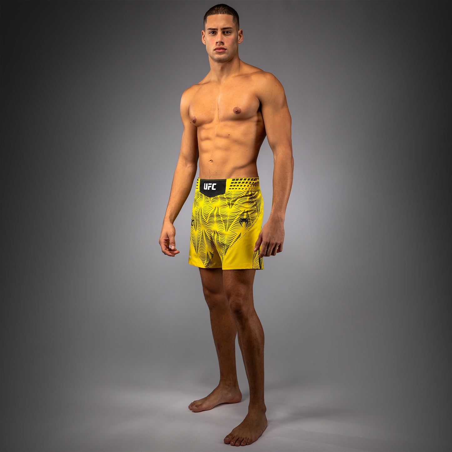 UFC Zenith by Venum Authentic Fight Night Pantaloncini da combattimento Fit corto Uomo - Giallo