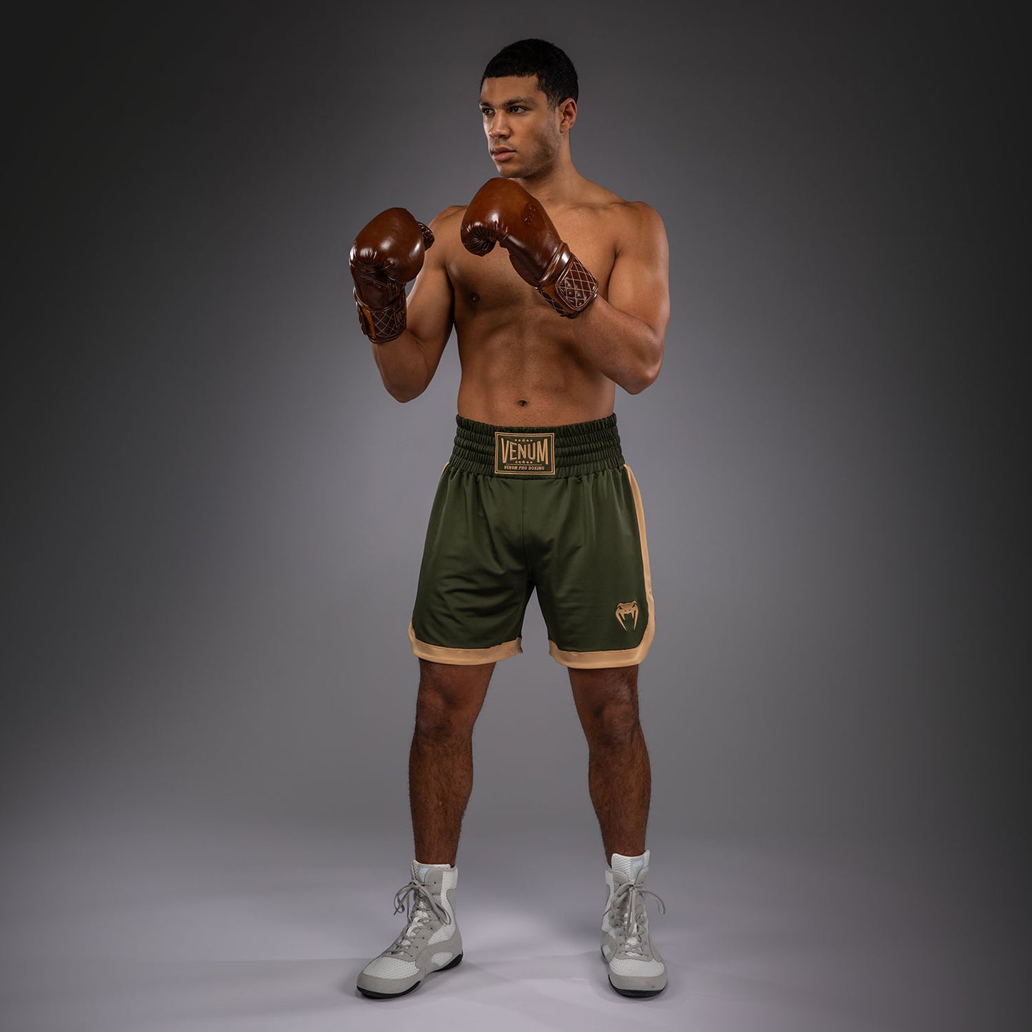 Venum Classic Pantaloncini da boxe - Verde Militare/Sabbia
