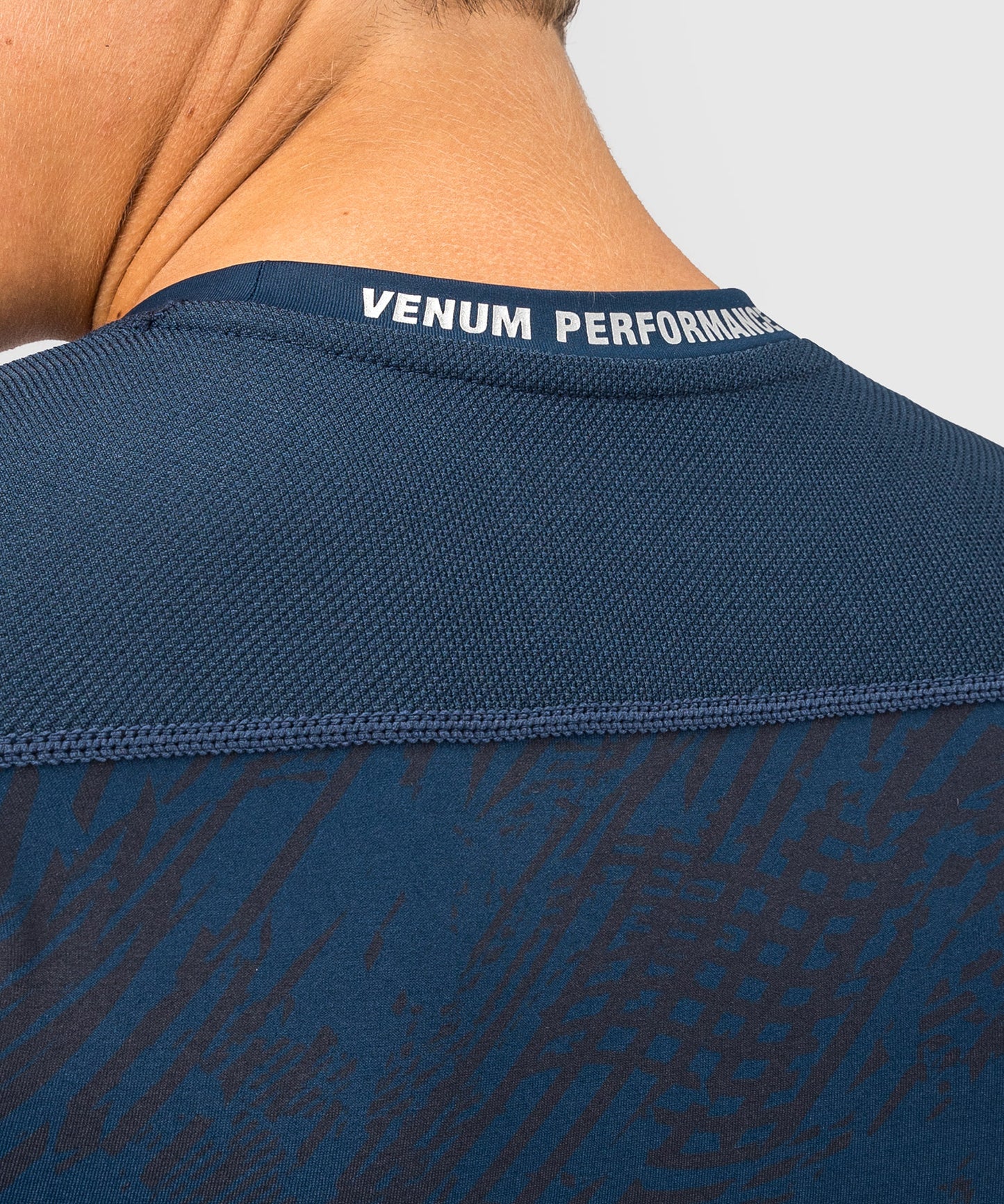 UFC Fusion by Venum Fight Week Rashguard a Manica Lunga Performance per Donna - Blu oceanico
