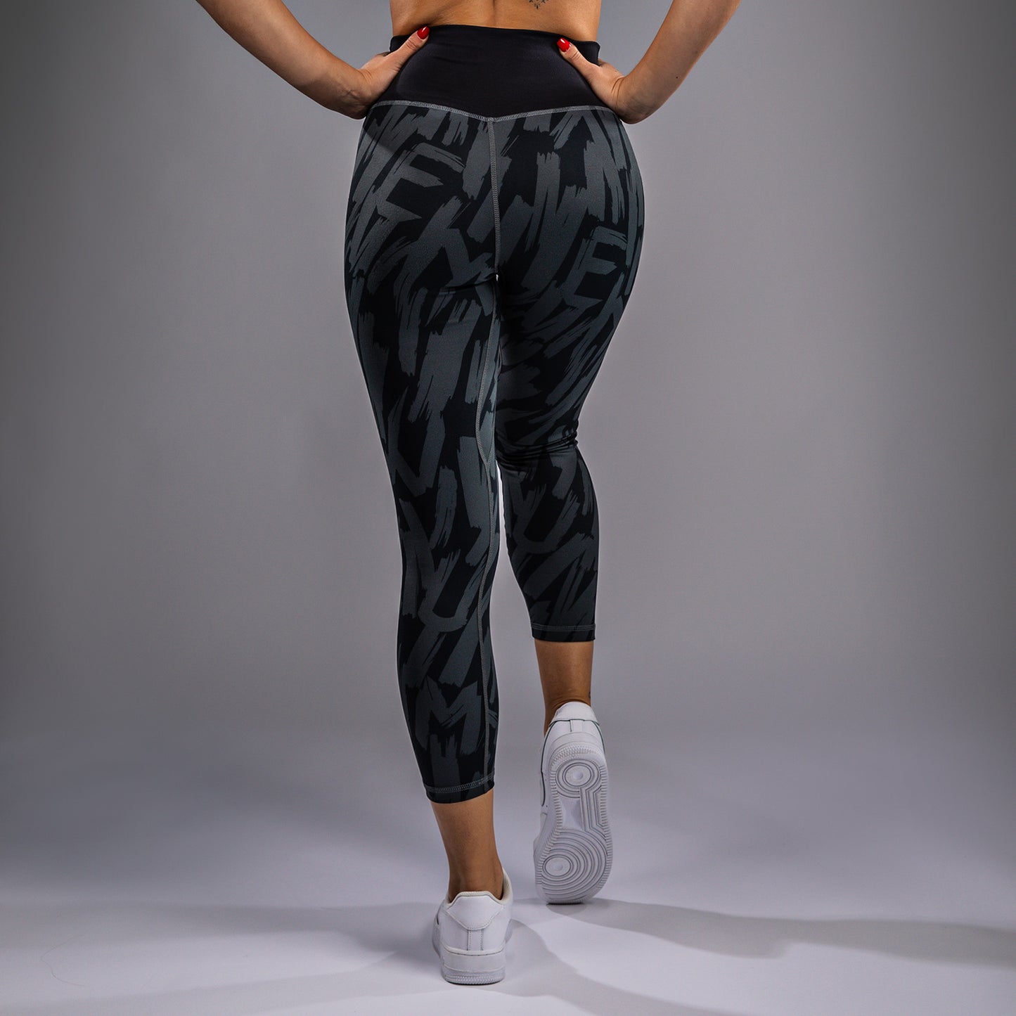 Venum Graffiti Leggings 7/8 da Donna - Carbone Urbano