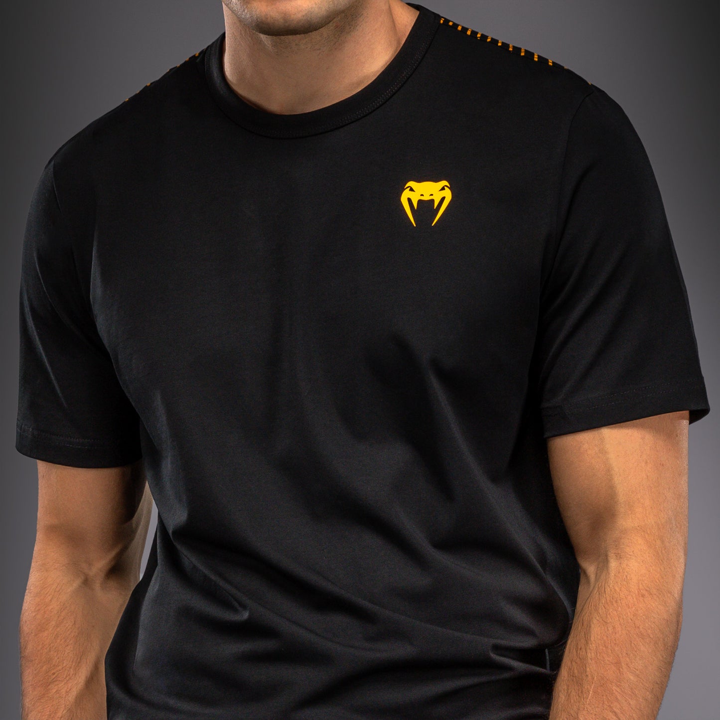 Venum Quetzal Fury T-Shirt - Nero/Rosso Fury/Arancio