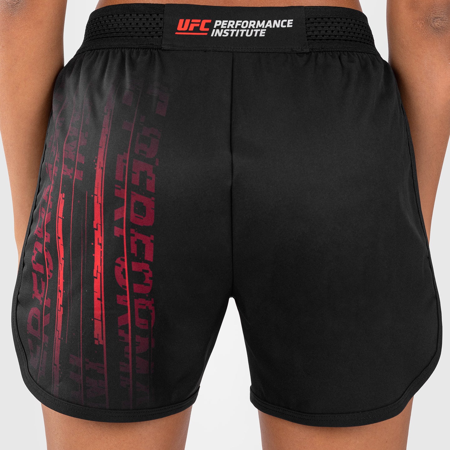 UFC Venum Performance Institute 2.0 Pantaloncini da Donna - Nero/Rosso
